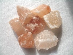 Zeige Details für Kristallsalz - Brocken 1 kg im Nachfüllbeutel Bild von Kristallsalz - Brocken 1 kg im Nachfüllbeutel